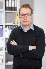 Dean Prof. Dr. Jan Buer
